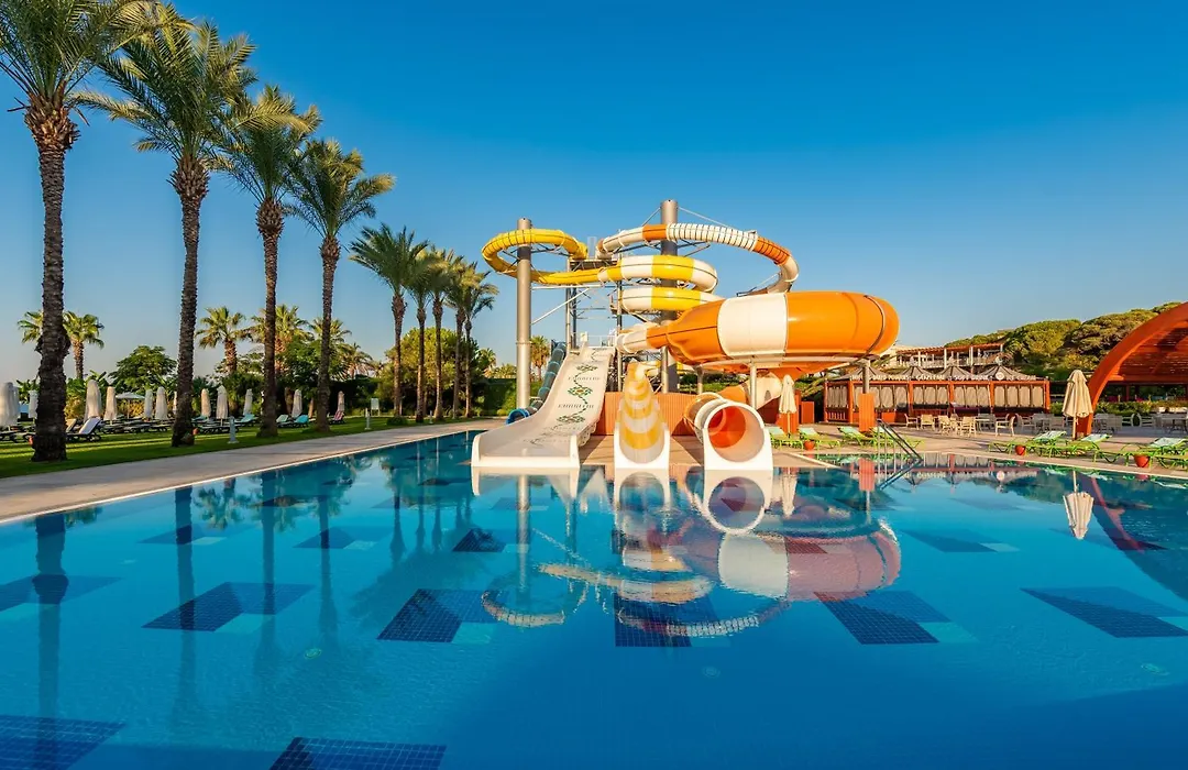 Cornelia De Luxe Resort-1