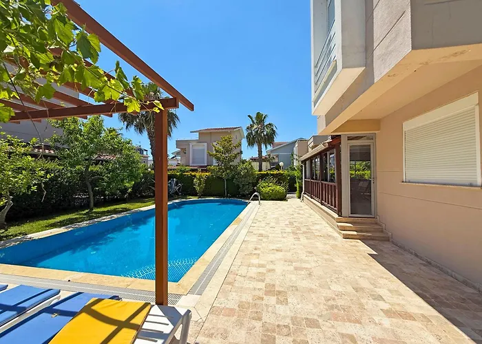 Paradise Town Villa Royal Belek